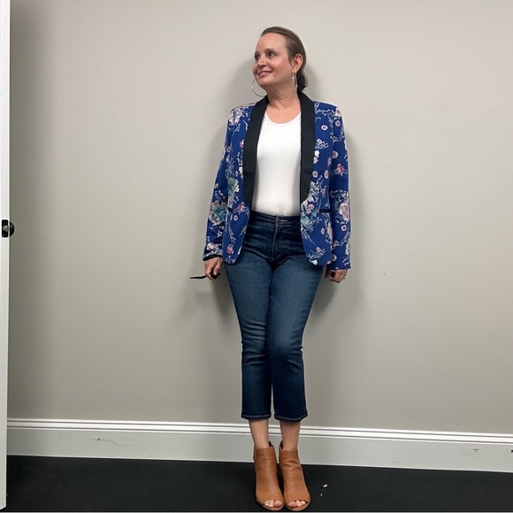 Floral Blue Women's Blazer - Picture 2 of 3